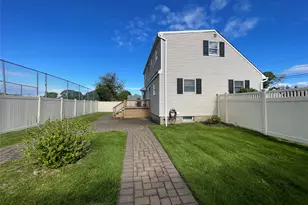 33 Maple Ave, Kings Park, NY 11754 - Photo 36