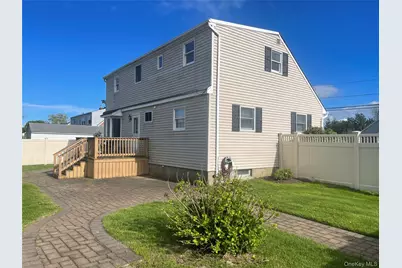 33 Maple Avenue, Kings Park, NY 11754 - Photo 34
