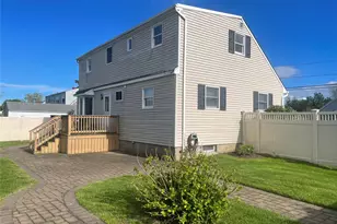 33 Maple Ave, Kings Park, NY 11754 - Photo 34