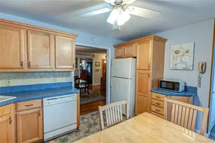 33 Maple Ave, Kings Park, NY 11754 - Photo 16