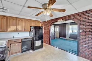 258 Belmont Ave, East Meadow, NY 11554 - Photo 10