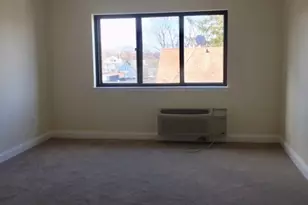 30 Greenridge Ave, White Plains, NY 10605 - Photo 8