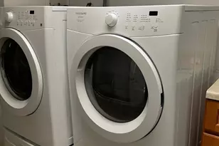 20 Dewey St, Huntington, NY 11743 - Photo 10