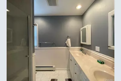 20 Dewey Street #1, Huntington, NY 11743 - Photo 6