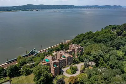 100 Ardsley Avenue W #5G, Irvington, NY 10533 - Photo 1