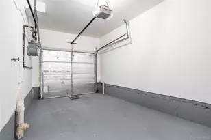 491 Ilyssa Way, New York, NY 10312 - Photo 26