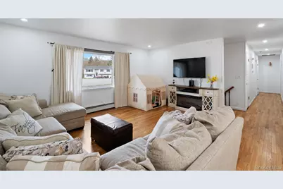 41 Rutledge Avenue, Highland Mills, NY 10930 - Photo 2