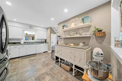 243 S Dunton Avenue, Patchogue, NY 11772 - Photo 18