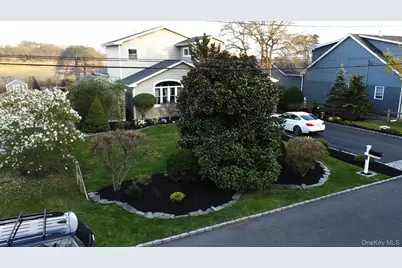 243 S Dunton Avenue, Patchogue, NY 11772 - Photo 4