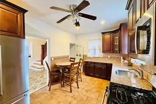 1813 Willow Ln, Bronx, NY 10461 - Photo 10