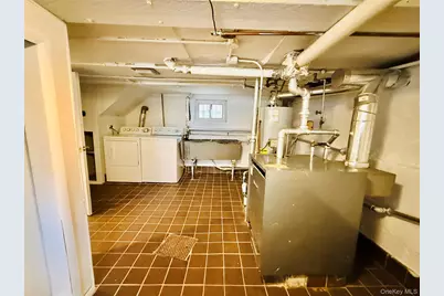 1813 Willow Lane, Bronx, NY 10461 - Photo 28