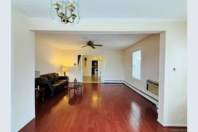 1813 Willow Lane, Bronx, NY 10461 - Photo 2