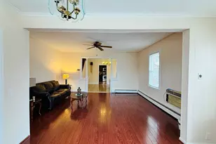 1813 Willow Ln, Bronx, NY 10461 - Photo 2