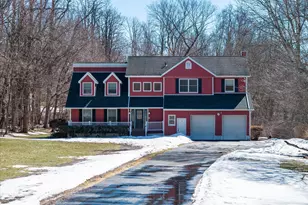 3 Moore Dr, Yorktown Heights, NY 10598 - Photo 2