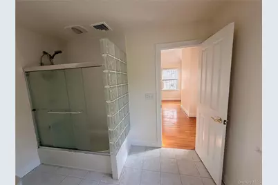 4 Lloyd Point Drive, Lloyd Harbor, NY 11743 - Photo 8