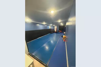 80-22 Northern Boulevard, Jackson Heights, NY 11372 - Photo 4