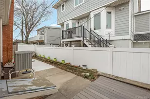 27 June Walk, Long Beach, NY 11561 - Photo 18