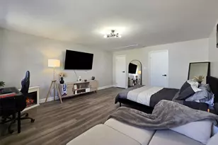 5 South Ln, Levittown, NY 11756 - Photo 16