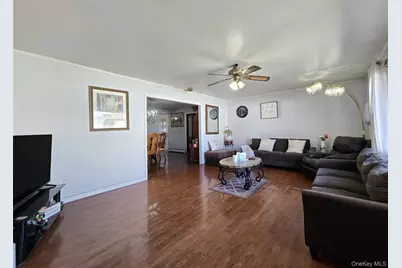 5 South Lane, Levittown, NY 11756 - Photo 6