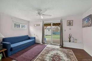 41 N Kings Ave, Lindenhurst, NY 11757 - Photo 14