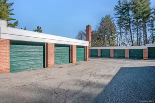 590 Bedford Rd, Pleasantville, NY 10570 - Photo 24