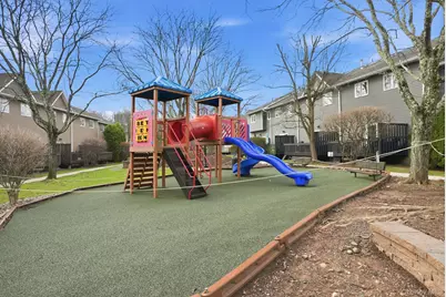 74 Village Green, Bardonia, NY 10954 - Photo 30