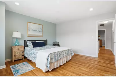 74 Village Green, Bardonia, NY 10954 - Photo 16