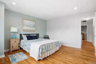 74 Village Green, Bardonia, NY 10954 - Photo 16