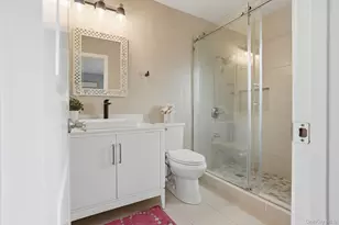 74 Village Green, Bardonia, NY 10954 - Photo 20