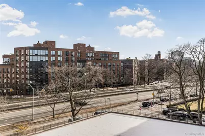 3515 Henry Hudson Parkway #5G, Bronx, NY 10463 - Photo 16