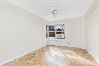 3515 Henry Hudson Parkway #5G, Bronx, NY 10463 - Photo 12