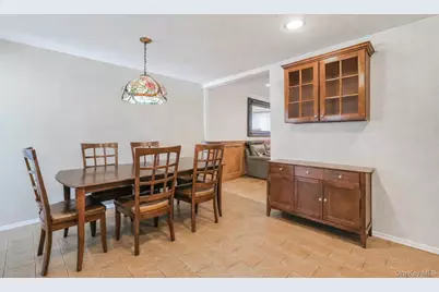 8886 16th Avenue, Brooklyn, NY 11214 - Photo 6