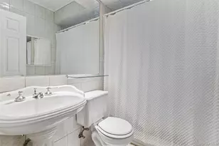 9 Clinton St, Elmont, NY 11003 - Photo 16