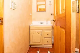 5 Arthur St, Riverhead, NY 11901 - Photo 16