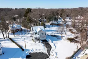 41 Betsy Brown Rd, Port Chester, NY 10573 - Photo 2