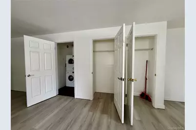 199 Cross Bay Parkway, Rockaway Beach, NY 11693 - Photo 4