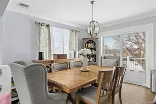 281 Clinton Ave, Patchogue, NY 11772 - Photo 6