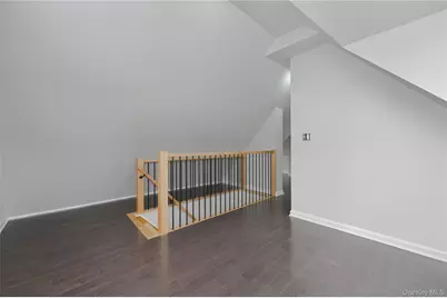 120 Maple Avenue #2nd FLOOR, Cedarhurst, NY 11516 - Photo 12