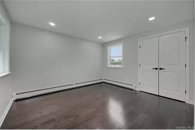 120 Maple Avenue #2nd FLOOR, Cedarhurst, NY 11516 - Photo 8