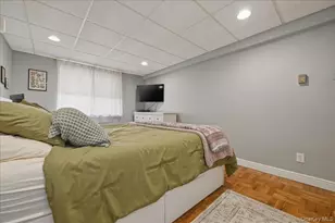 200 Atlantic Ave, Lynbrook, NY 11563 - Photo 24