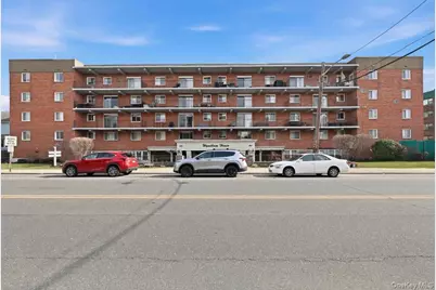 200 Atlantic Avenue #Apartment 107, Lynbrook, NY 11563 - Photo 32