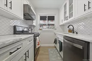 200 Atlantic Ave, Lynbrook, NY 11563 - Photo 18