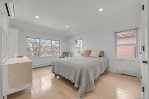 39-12 215th Pl, Bayside, NY 11361 - Photo 14