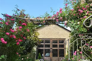 39-12 215th Pl, Bayside, NY 11361 - Photo 26