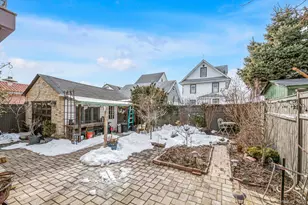 39-12 215th Pl, Bayside, NY 11361 - Photo 22