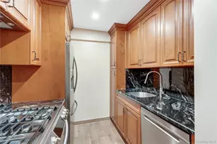 2711 Avenue X, Brooklyn, NY 11235 - Photo 8