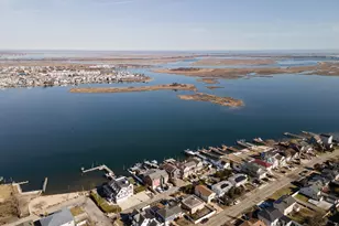 3433 Bay Front Pl, Baldwin, NY 11510 - Photo 6