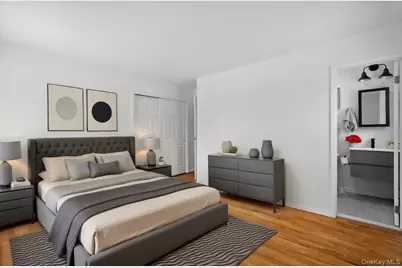 136 Bushey Avenue, Yonkers, NY 10710 - Photo 14