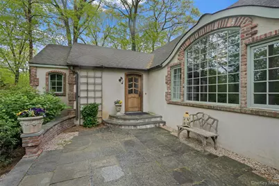 68 Flower Hill Road, Huntington, NY 11743 - Photo 20