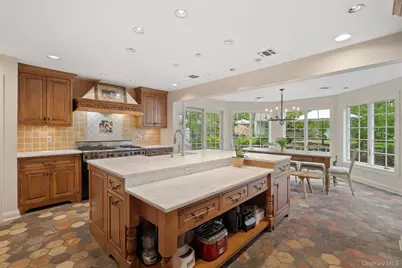 68 Flower Hill Road, Huntington, NY 11743 - Photo 6